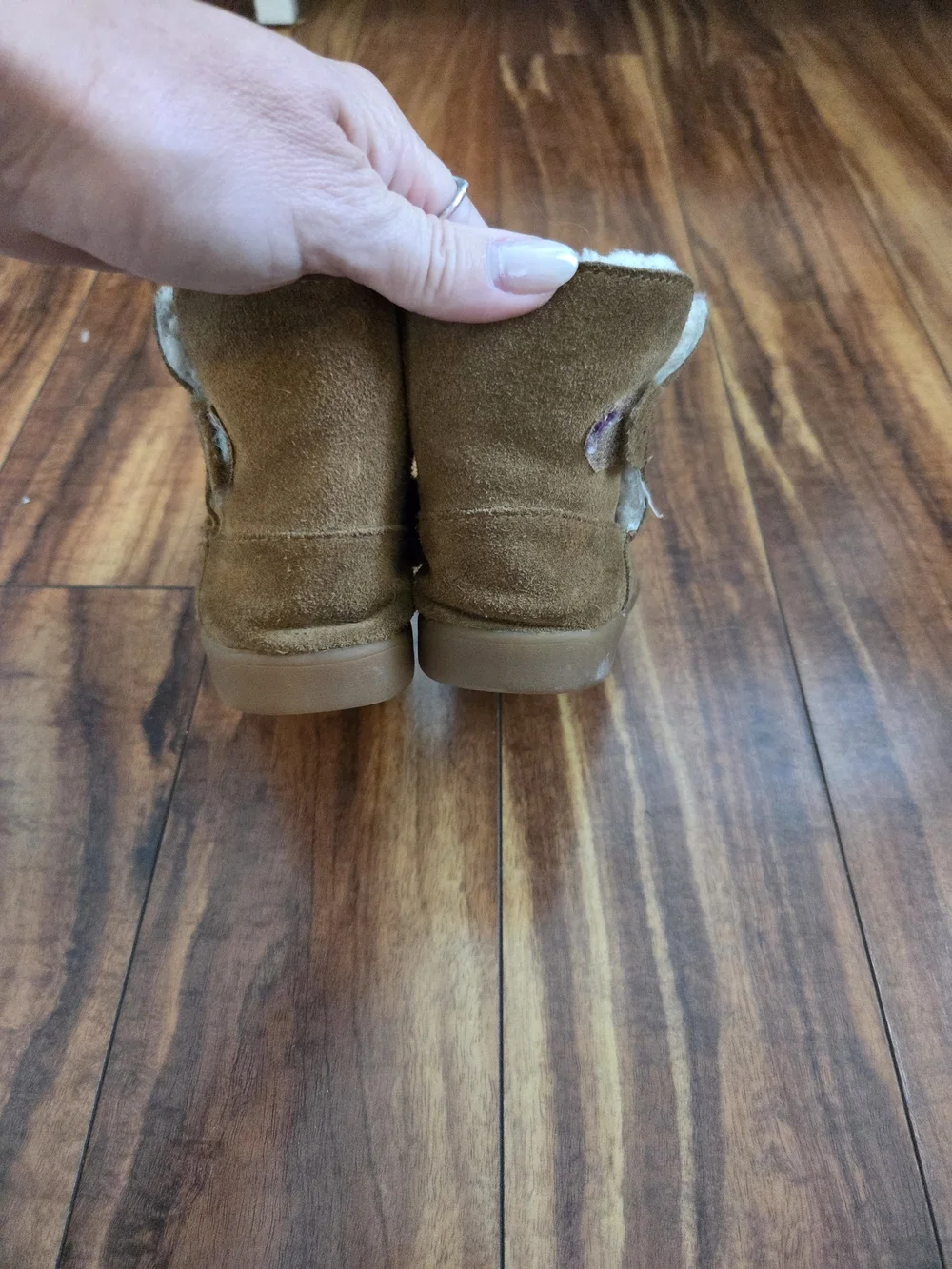 UGG Kids Chestnut Suede Shearling-Lined Booties